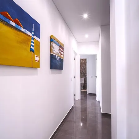 דירה & Surf Lovers With Ac - בליאל