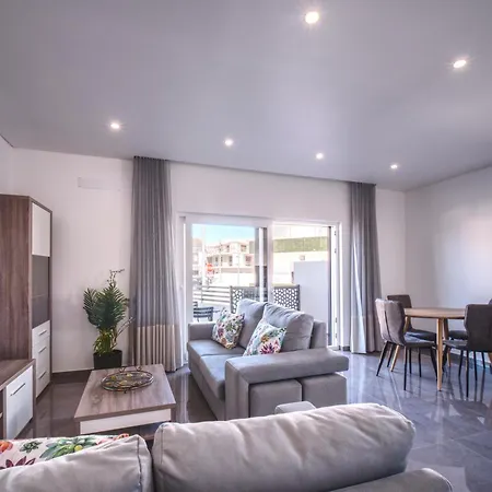 Daire & Surf Lovers With Ac - Baleal